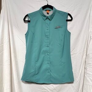Eddie Bauer Sport Blue / Green Sleeveless Fitted Button Down Hiking Shirt SPF